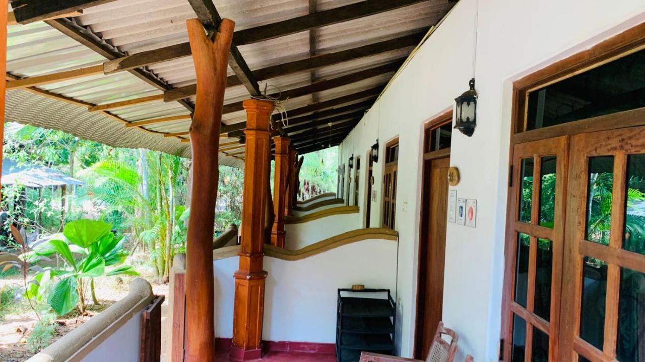 Sisira Natural Lodge Sigiriya Exterior photo